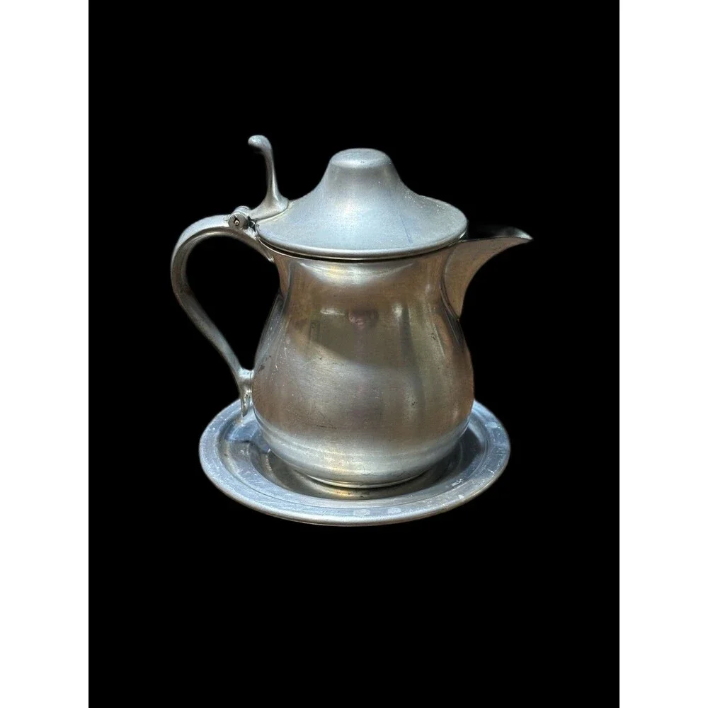 Vintage Woodbury 8oz. Pewter Creamer Or Syrup Pitcher With Hinged Lid And Tray